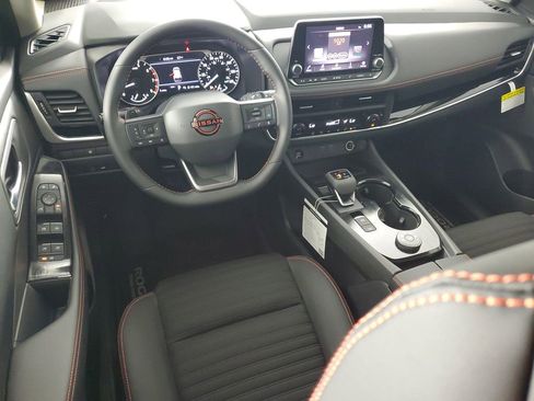 New 2026 Nissan Rogue SV image 15