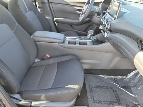 Certified 2024 Nissan Sentra SV image 19