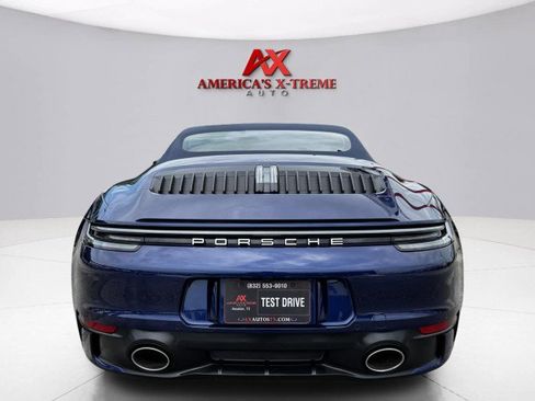 Used 2024 Porsche 911 Carrera image 4