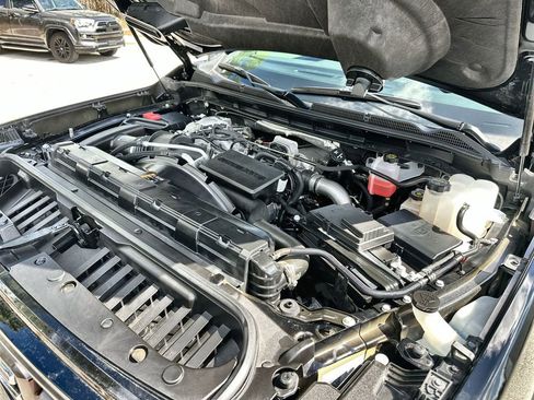 Certified 2025 GMC Sierra 2500 AT4X w/ AT4X AEV Edition image 30