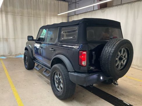 Used 2021 Ford Bronco 4-Door AWD/4WD image 4
