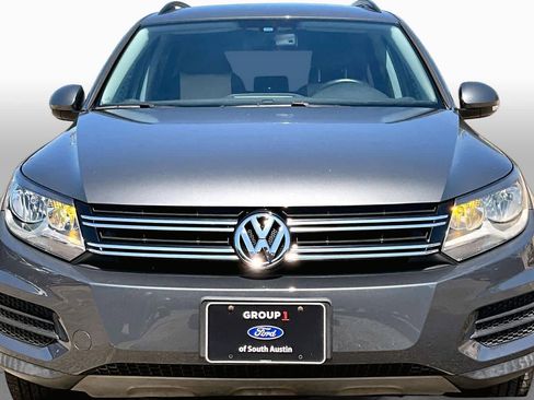 Used 2016 Volkswagen Tiguan S FWD image 4