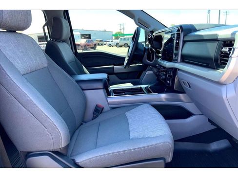 Used 2025 Ford F350 XLT w/ Black Appearance Package AWD/4WD image 8