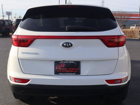 Used 2019 Kia Sportage LX image 25