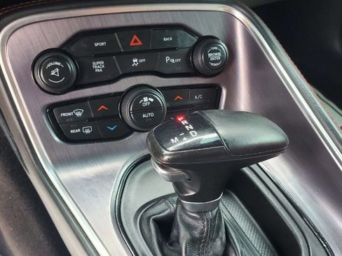 Used 2015 Dodge Challenger R/T Plus image 16