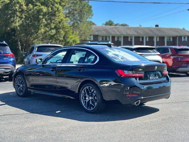 Used 2026 BMW 330i xDrive Sedan AWD/4WD image 4