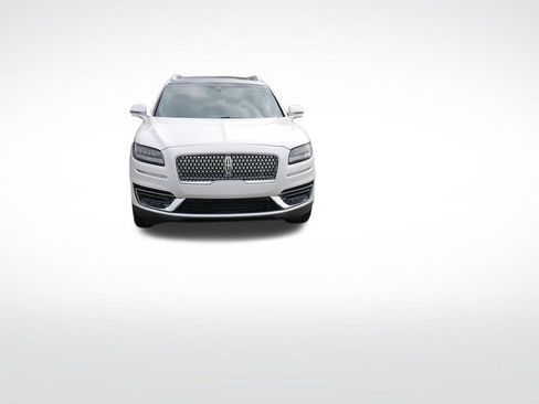 Used 2019 Lincoln Nautilus Reserve w/ Ultimate Package AWD/4WD image 11