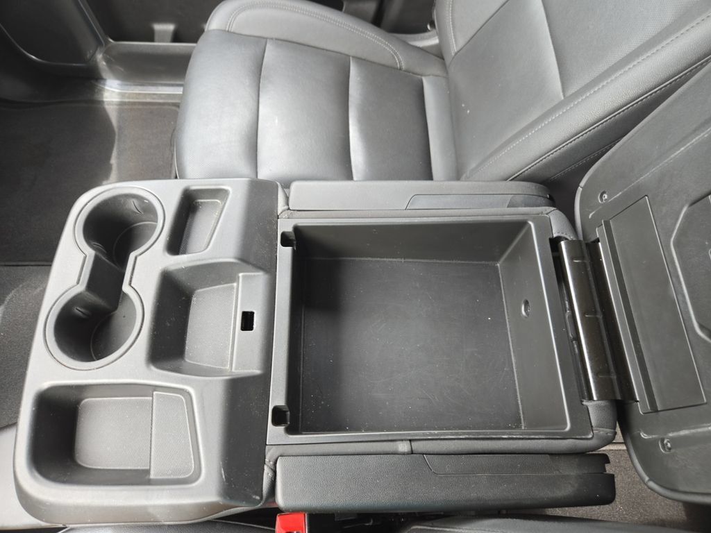 Used 2025 GMC Sierra 1500 SLT AWD/4WD image 25