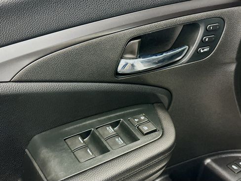 Used 2022 Honda Pilot Special Edition image 15