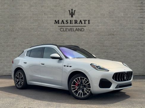 Used 2024 Maserati Grecale GT image 2