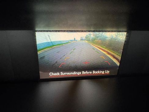 Used 2014 Subaru Forester 2.5i Premium AWD/4WD image 57