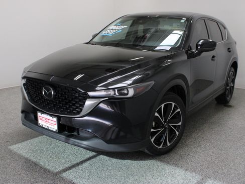 Used 2022 MAZDA CX-5 AWD 2.5 S w/ Premium Package image 2