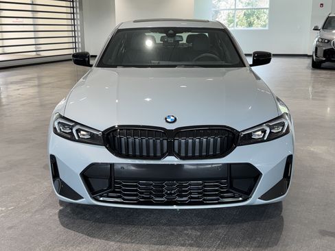 New 2026 BMW 330i Sedan w/ M Sport Package RWD image 2