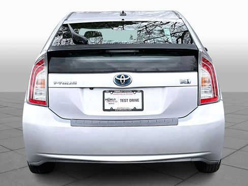 Used 2012 Toyota Prius Three image 4