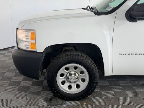 Used 2013 Chevrolet Silverado 1500 W/T image 11