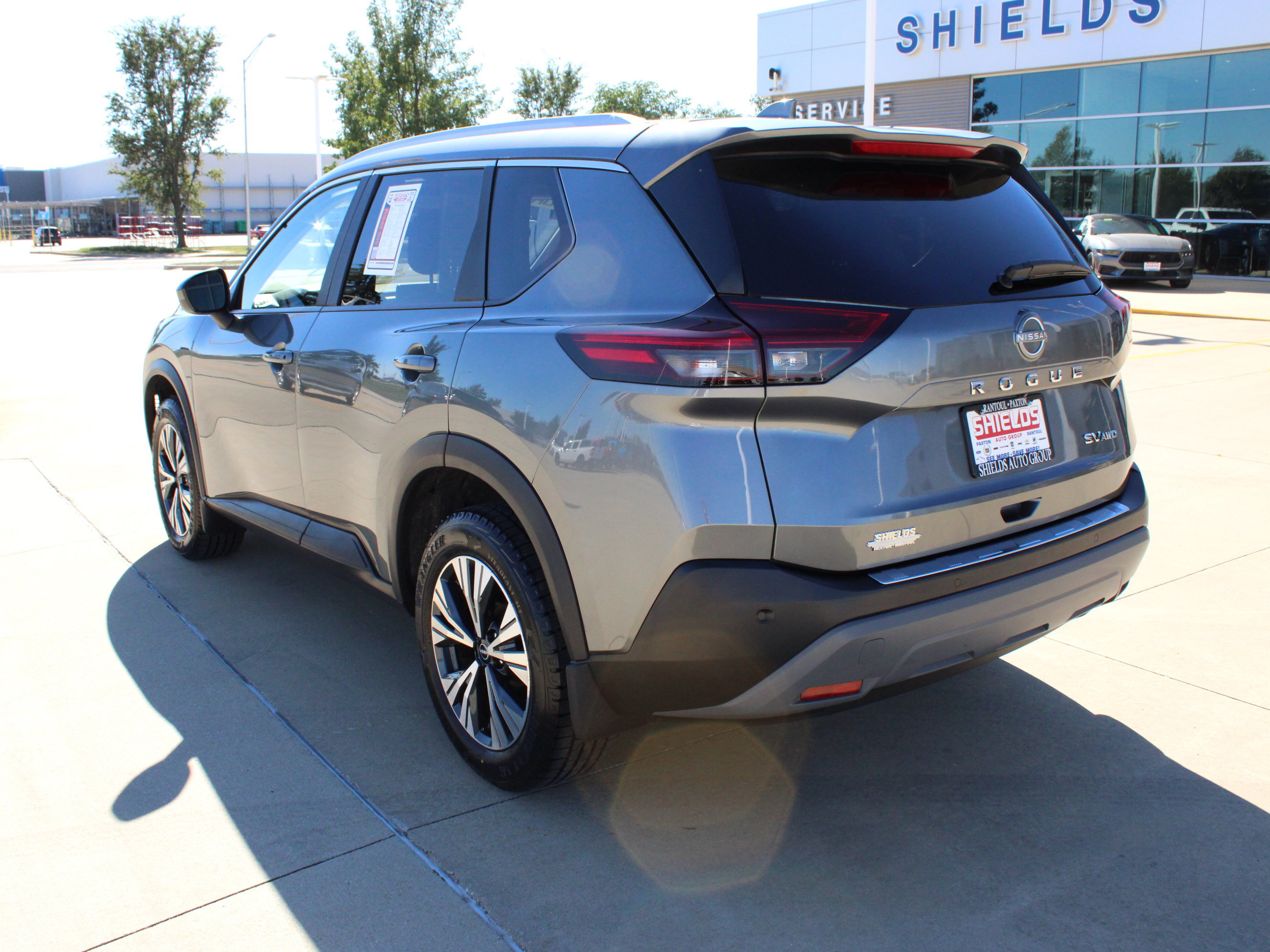 Used 2023 Nissan Rogue SV w/ SV Premium B Package AWD/4WD image 4