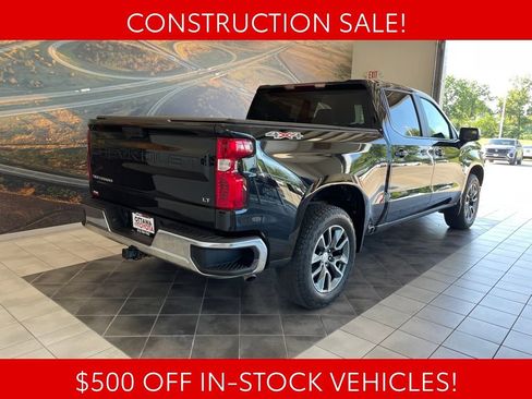 Used 2024 Chevrolet Silverado 1500 LT AWD/4WD image 5