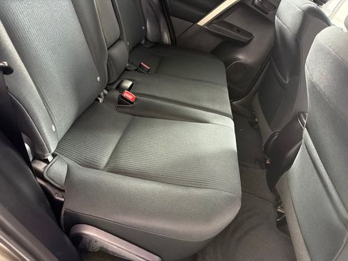 Used 2015 Toyota RAV4 LE FWD image 20