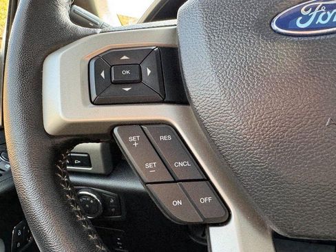 Used 2018 Ford F150 Lariat w/ Equipment Group 502A Luxury image 16