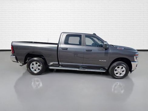 Used 2025 RAM 2500 Big Horn AWD/4WD image 10