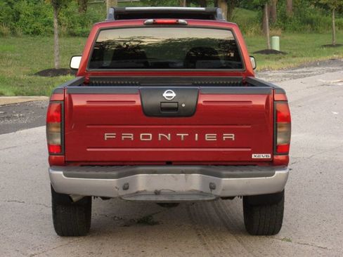 Used 2004 Nissan Frontier XE w/ (PWR) XE Pwr Pkg AWD/4WD image 14