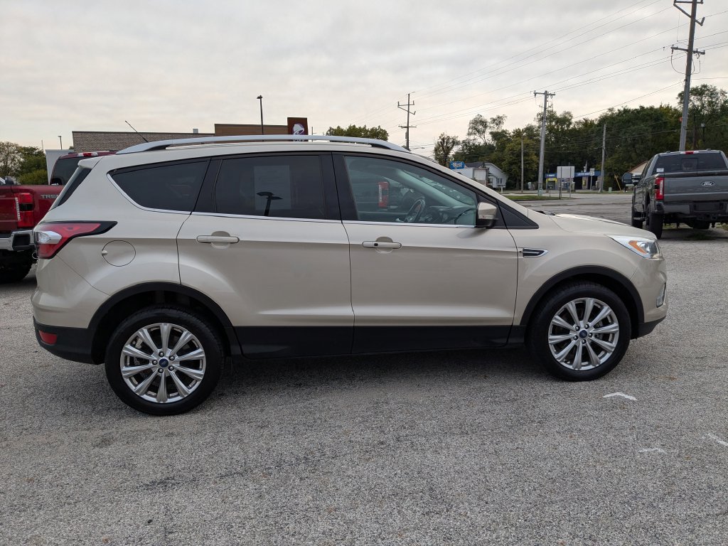 Used 2017 Ford Escape Titanium AWD/4WD image 4