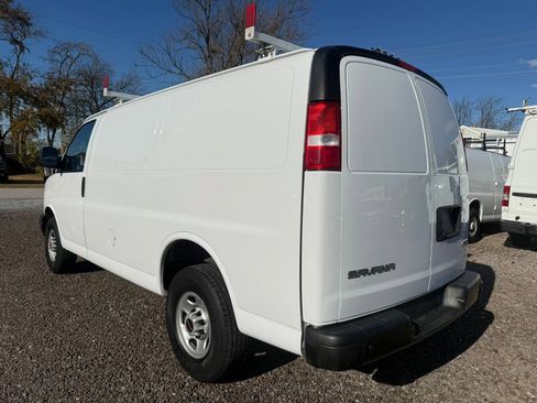Used 2023 GMC Savana 2500 w/ Driver Convenience Package RWD image 3