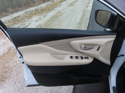 Used 2024 Nissan Murano SL image 28