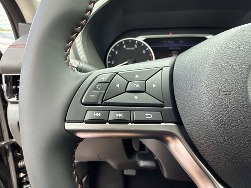 New 2025 Nissan Sentra SR image 32