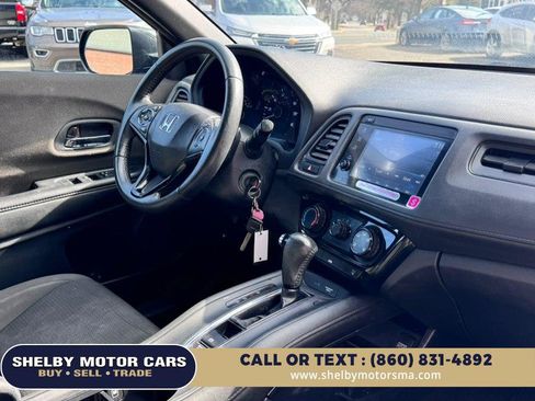 Used 2019 Honda HR-V Sport image 14