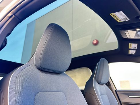 New 2026 Volvo EX30 Ultra image 17