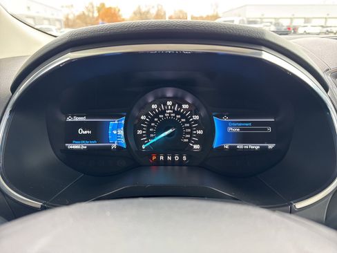 Certified 2021 Ford Edge Titanium image 30