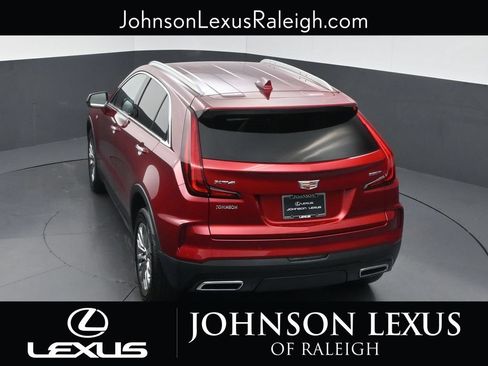 Used 2025 Cadillac XT4 Premium Luxury FWD image 26