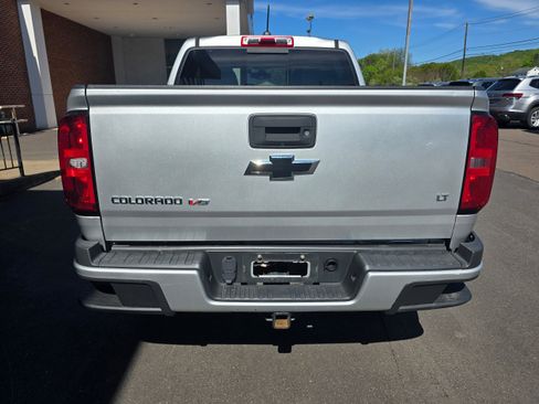 Used 2019 Chevrolet Colorado LT w/ LT Convenience Package AWD/4WD image 6