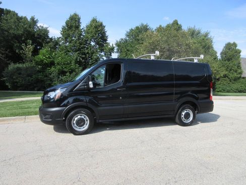 Used 2020 Ford Transit 150 Low Roof RWD image 24