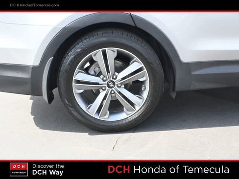 Used 2015 Hyundai Santa Fe GLS w/ Option Group 03 FWD image 24