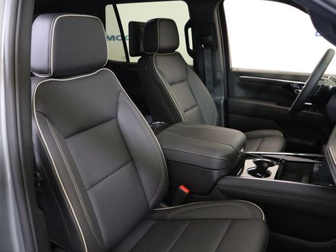 New 2026 Chevrolet Tahoe Premier AWD/4WD image 21