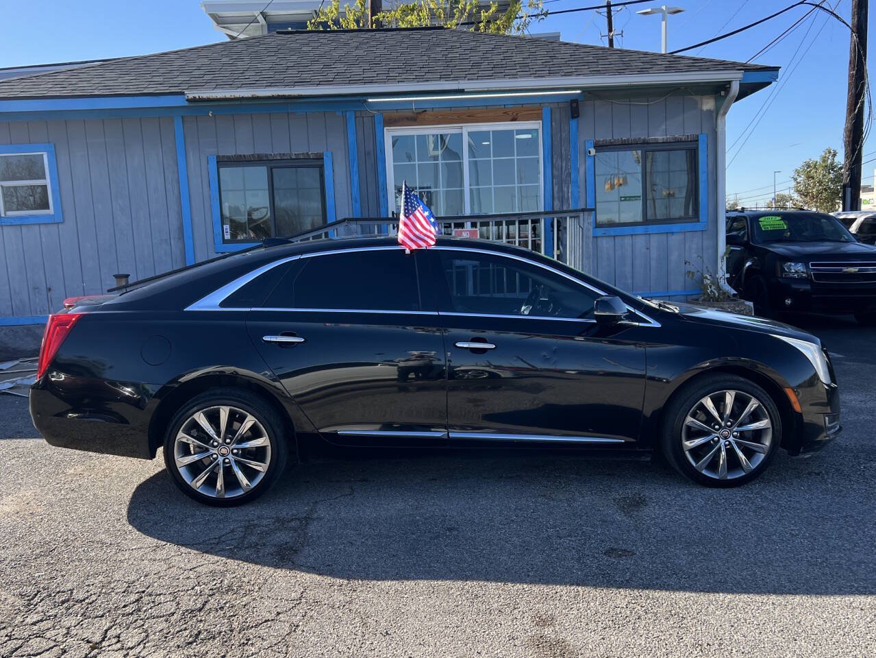 Used 2015 Cadillac XTS w/ Rear Seat Comfort Package FWD image 5