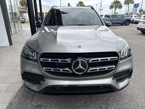 Used 2023 Mercedes-Benz GLS 450 4MATIC w/ AMG Line Exterior image 6