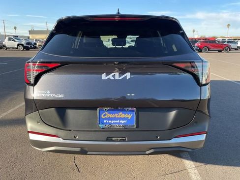 New 2026 Kia Sportage EX w/ EX Panorama Roof Package image 7