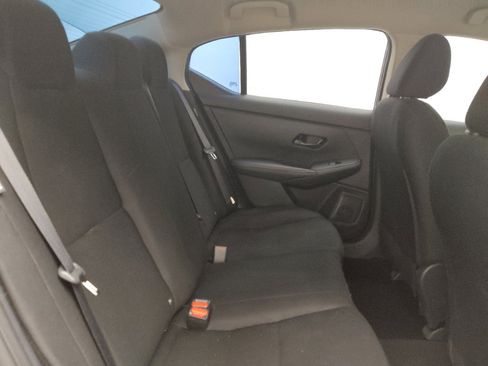 Used 2025 Nissan Sentra S image 19