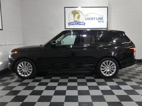 Used 2018 Land Rover Range Rover HSE image 7