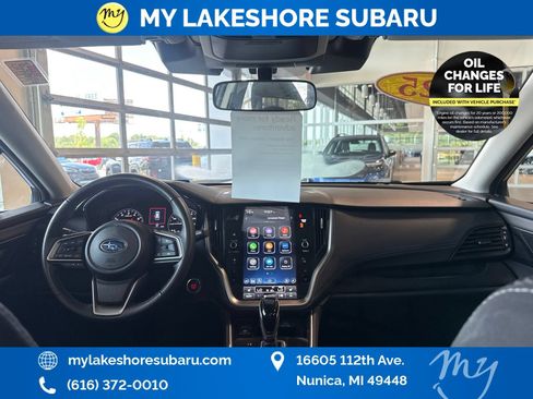 Certified 2025 Subaru Outback Premium AWD/4WD image 16