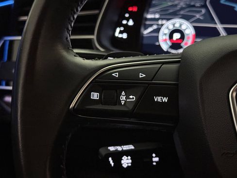 Used 2019 Audi Q8 Premium Plus w/ Premium Plus image 40