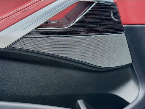 Used 2025 BMW X6 M60i image 25