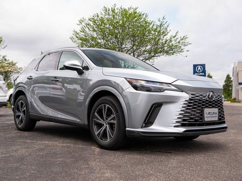 Used 2023 Lexus RX 350 Premium w/ Accessory Package AWD/4WD image 2