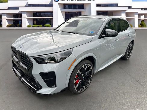 New 2026 BMW X2 M35i w/ Technology Package AWD/4WD image 3