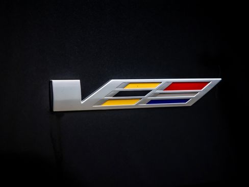 Used 2024 Cadillac Escalade V image 17