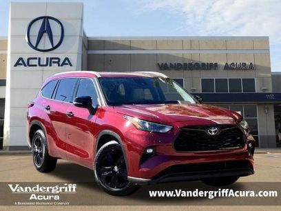 Used 2022 Toyota Highlander XLE