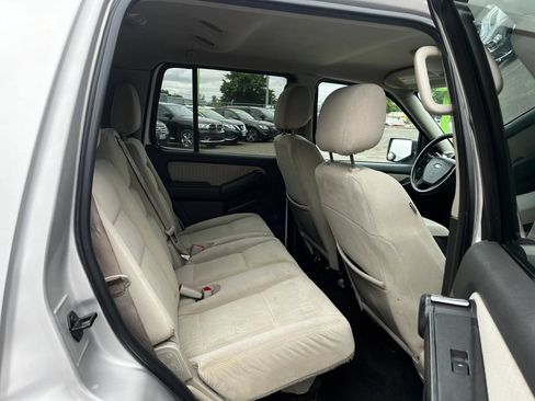Used 2008 Ford Explorer XLT RWD image 14